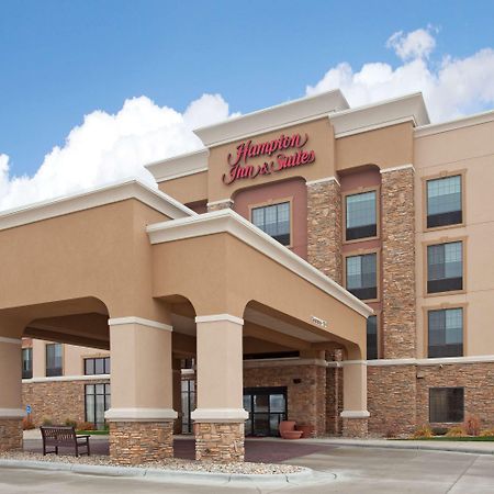 Hampton Inn & Suites Watertown Dış mekan fotoğraf
