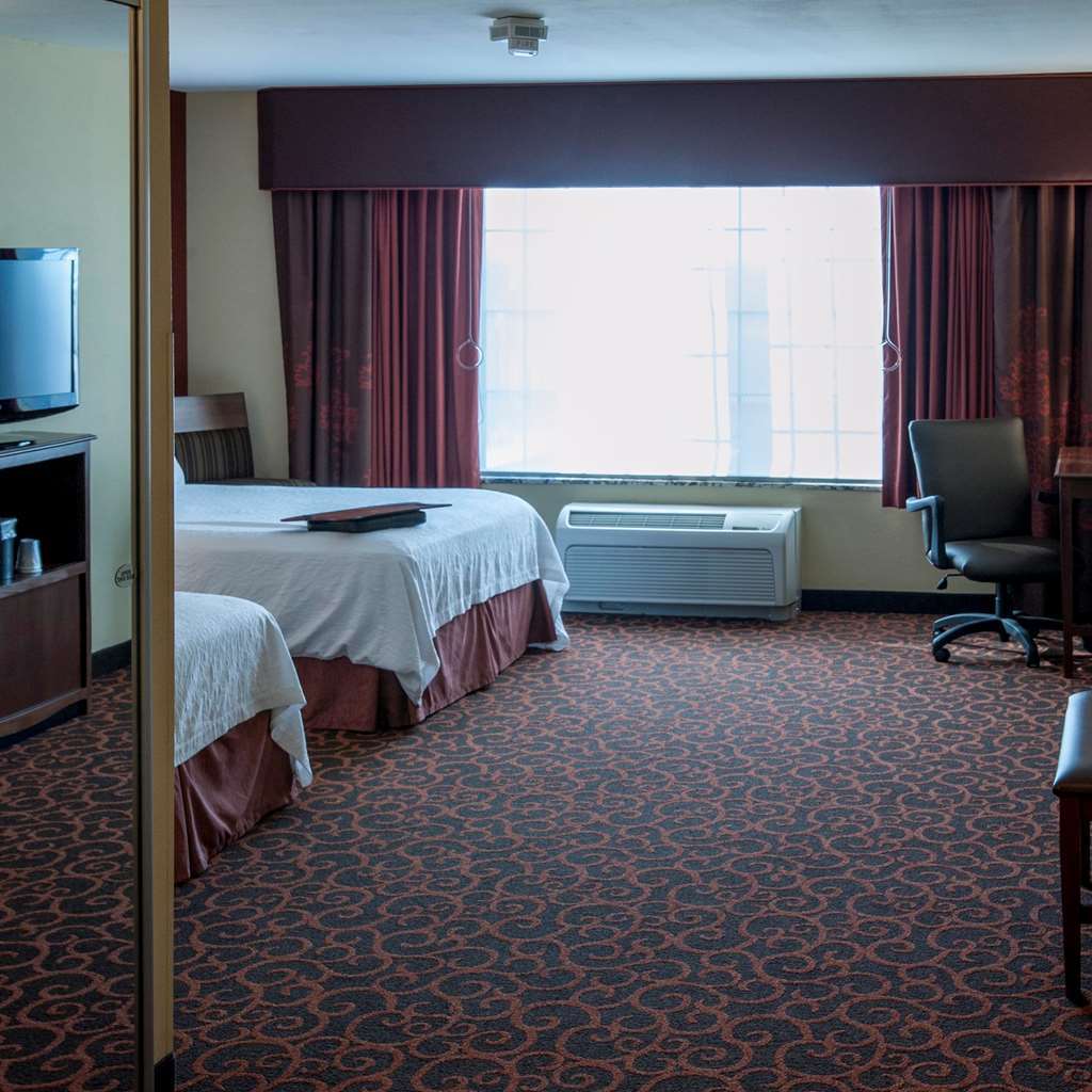 Hampton Inn & Suites Watertown Oda fotoğraf